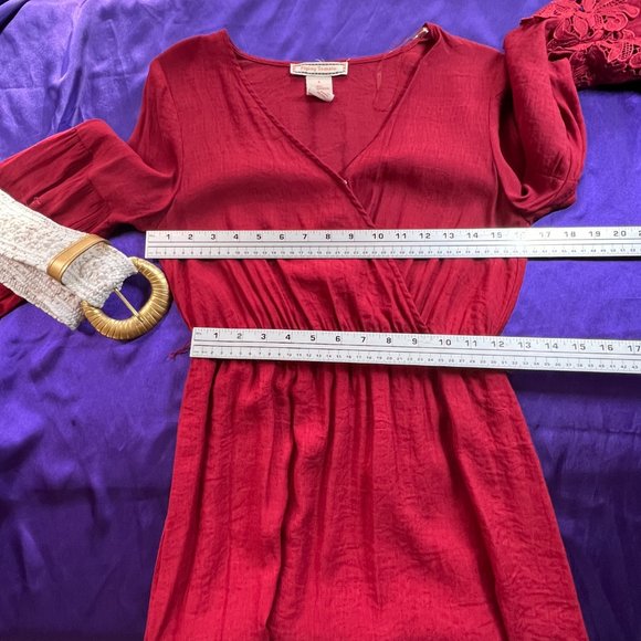 📌Flying Tomato  Dark Fuchsia Dress with Beautiful Lace Details & Wide Belt - Picture 13 of 16